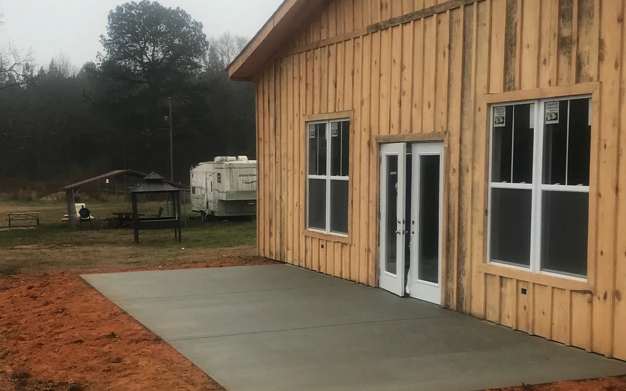 SJC Concrete Auburn Alabama paving sidewalk driveway loading docks foundation